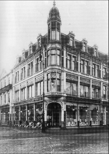 1ste V&D. Roggestraat 1910